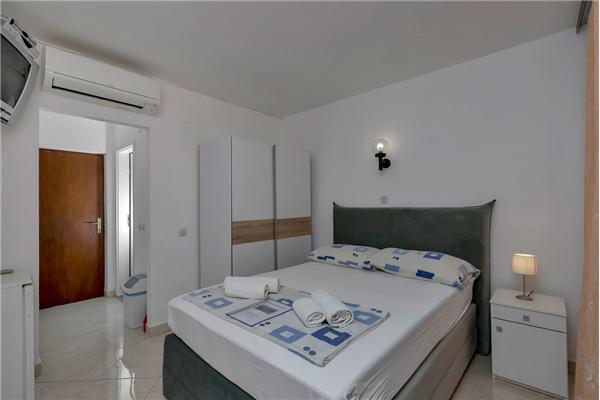 Apartment A5, for 2 persons