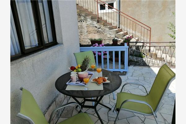 Apartman A2, na 3 osebe