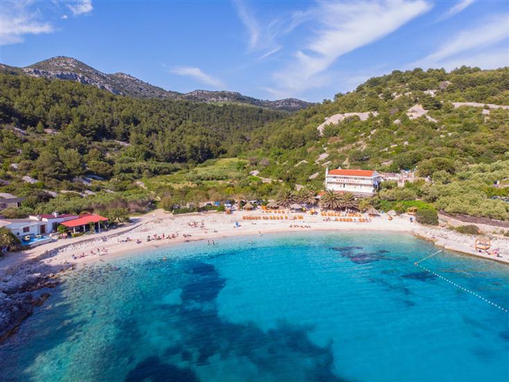 Apartments and Rooms Nikol