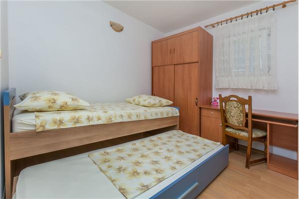 Apartment A1, for 4 persons