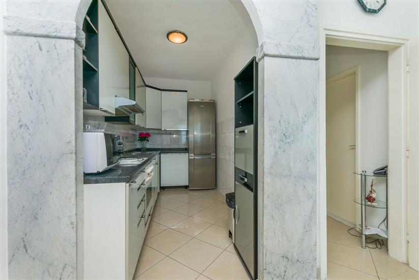 Apartment A1, for 6 persons