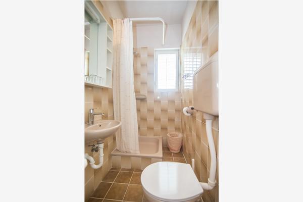 Room S5, for 2 persons