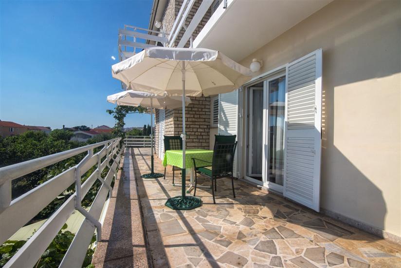 Room S5, for 2 persons