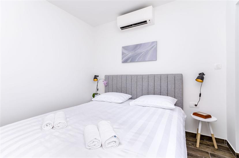 House K1, for 8 persons