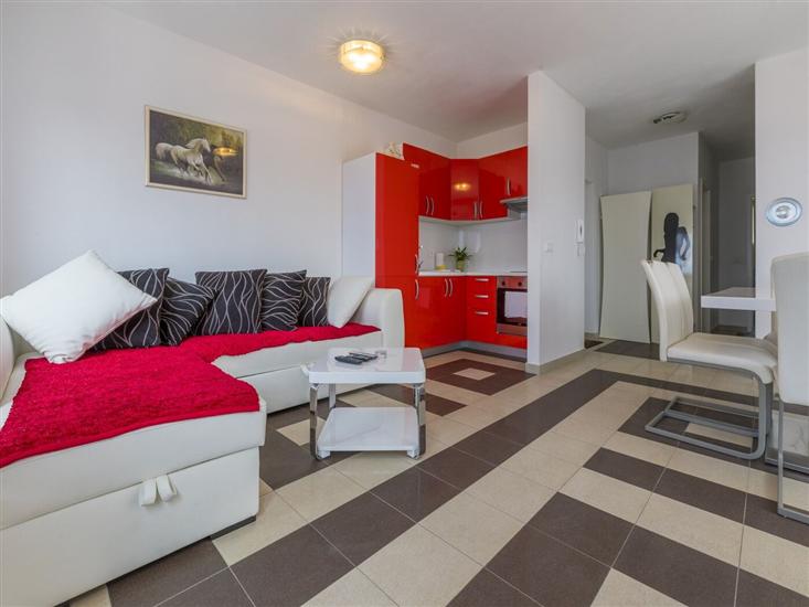 Apartment A1, for 5 persons
