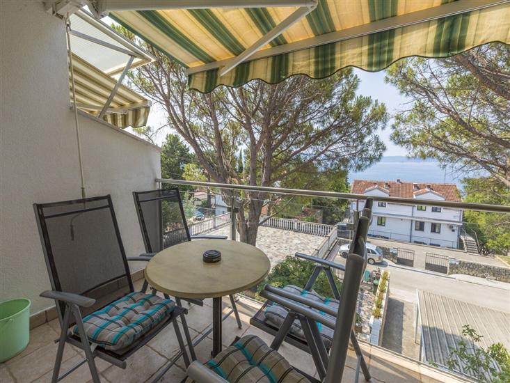 Apartment A1, for 5 persons