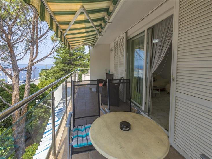 Apartment A1, for 5 persons