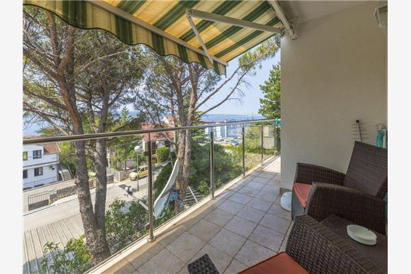 Apartment A1, for 5 persons