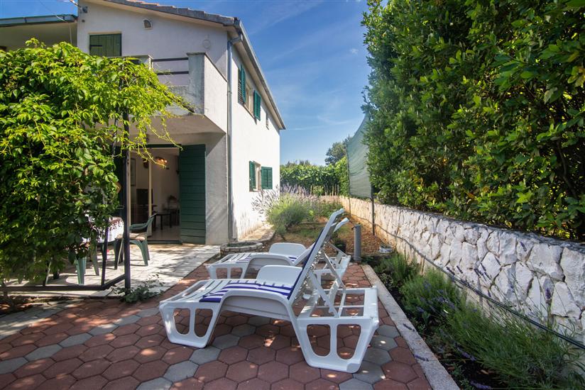 Apartment A1, for 4 persons