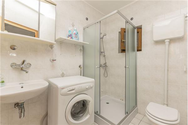 House K1, for 8 persons