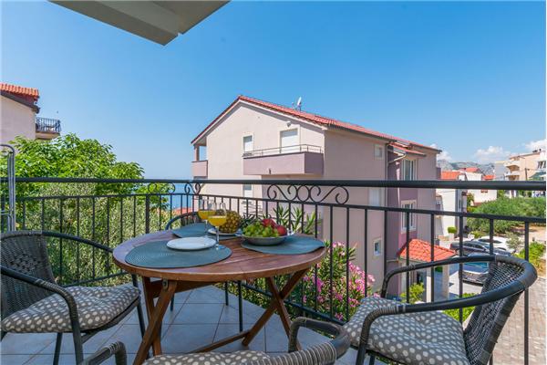 Apartment A2, for 4 persons