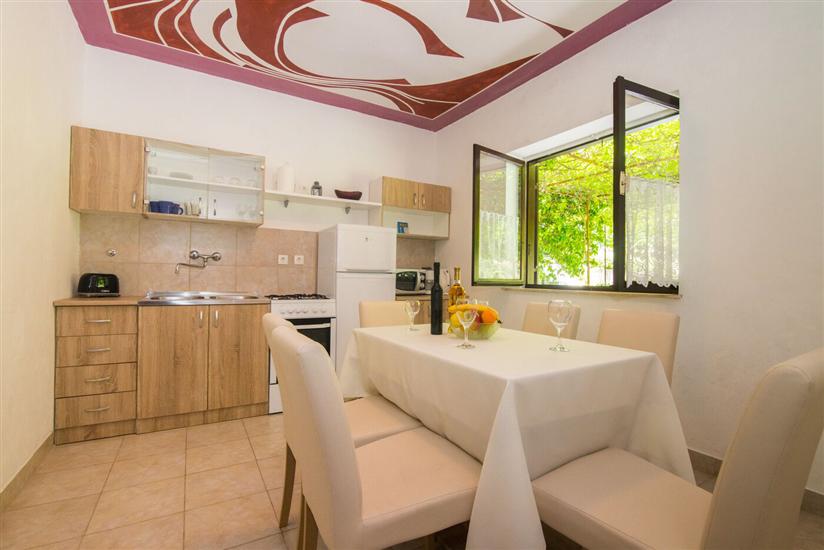 Apartment A2, for 4 persons