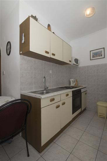 Apartment A4, for 4 persons