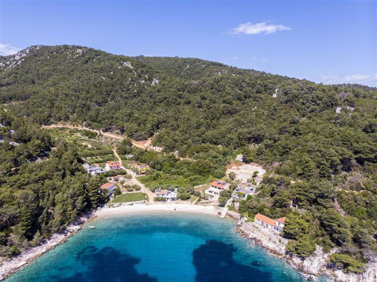 Apartments Robinzon Petar