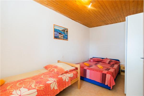 Apartment A1, for 4 persons