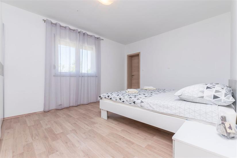 Apartment A1, for 8 persons