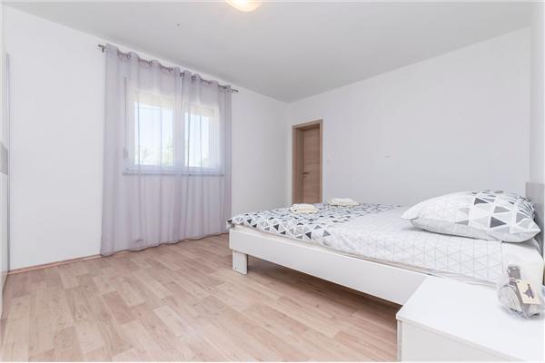 Apartment A1, for 8 persons