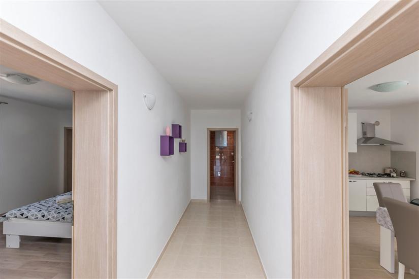 Apartment A1, for 8 persons