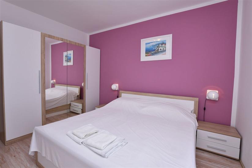 Apartment A2, for 6 persons