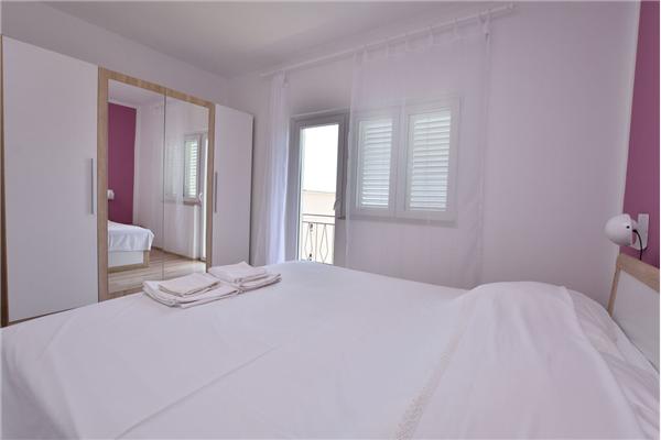 Apartment A2, for 6 persons