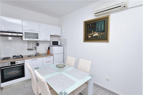 Apartment A1, for 4 persons
