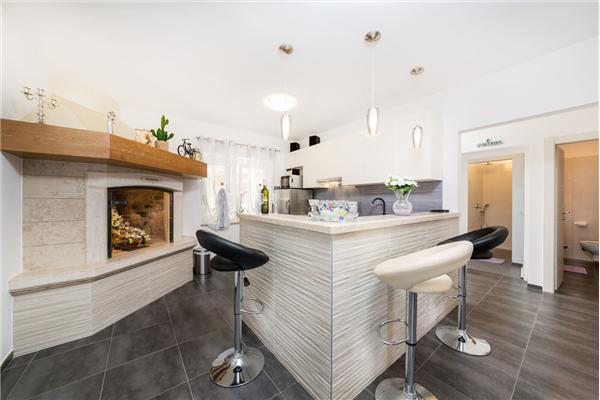 House K1, for 8 persons