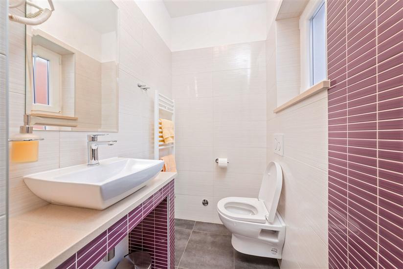 House K1, for 8 persons