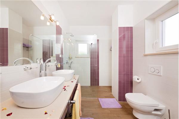 House K1, for 8 persons