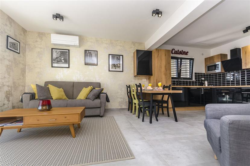 Apartment A3, for 6 persons