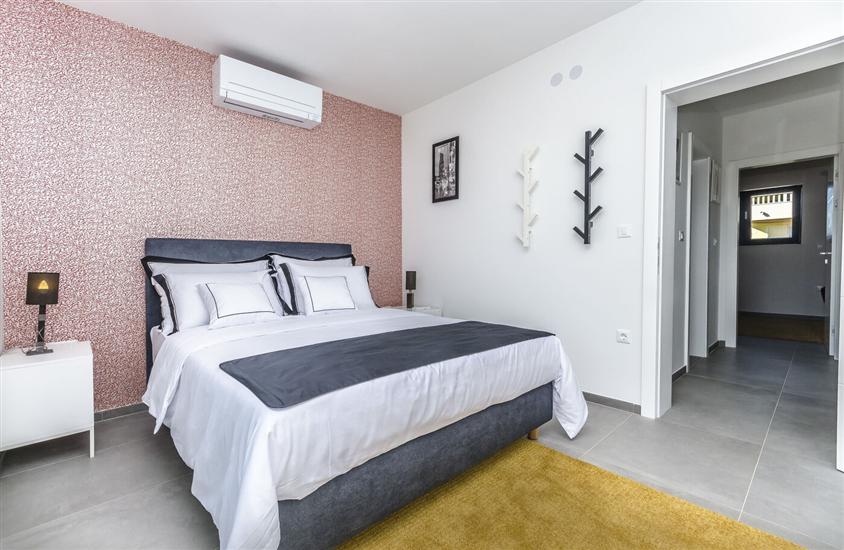 Apartment A3, for 6 persons