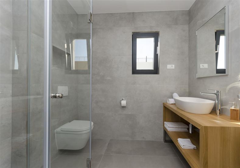 Apartment A3, for 6 persons