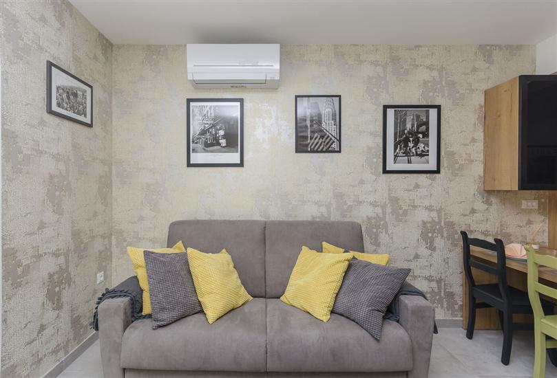 Apartment A3, for 6 persons