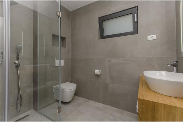 Apartment A4, for 6 persons