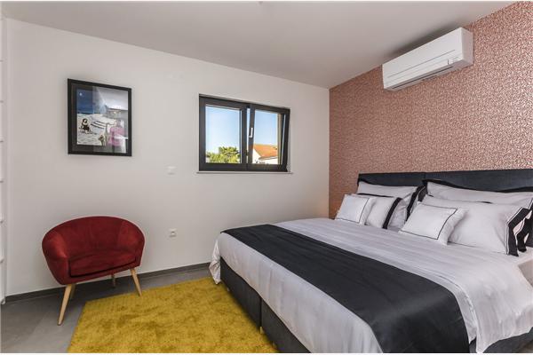 Apartment A4, for 6 persons