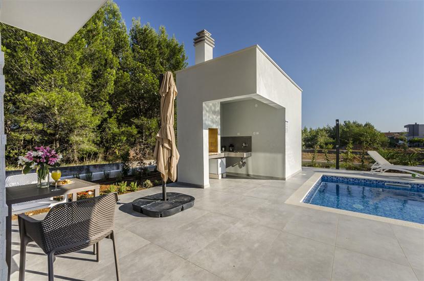 Apartment A4, for 6 persons