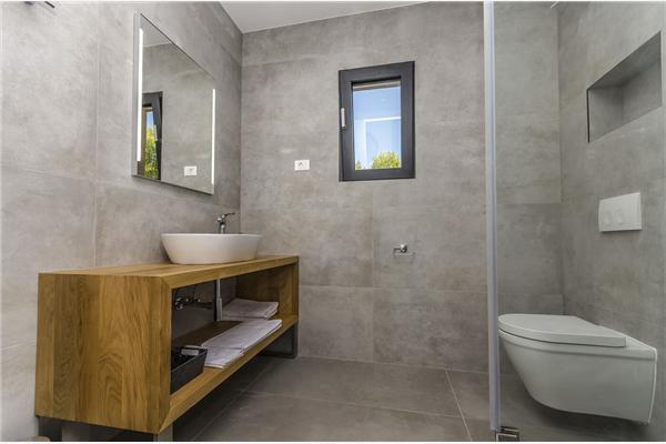 Apartment A4, for 6 persons