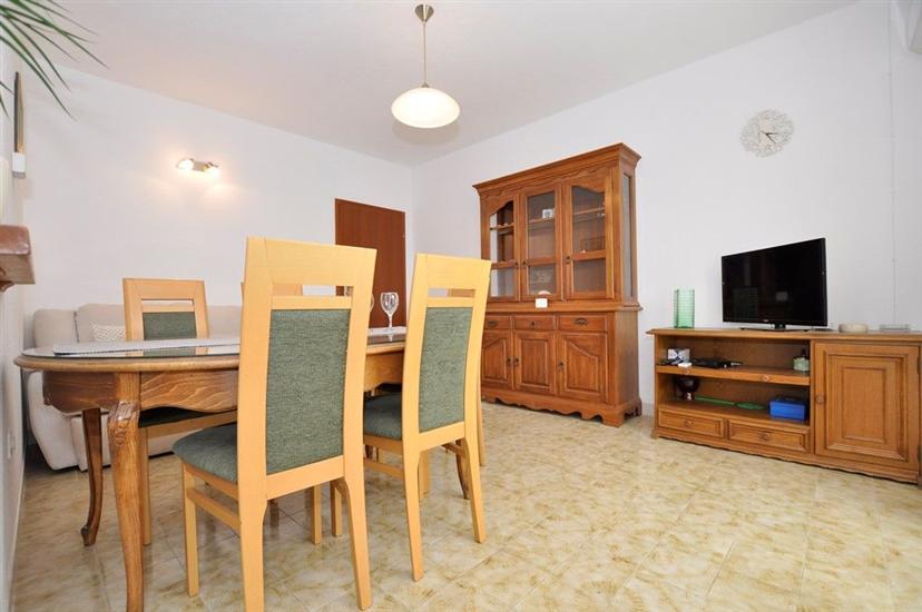 Apartman A2, na 5 osebe