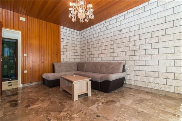 Apartment A1, for 8 persons