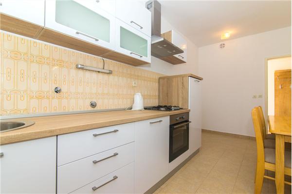 Apartment A1, for 8 persons
