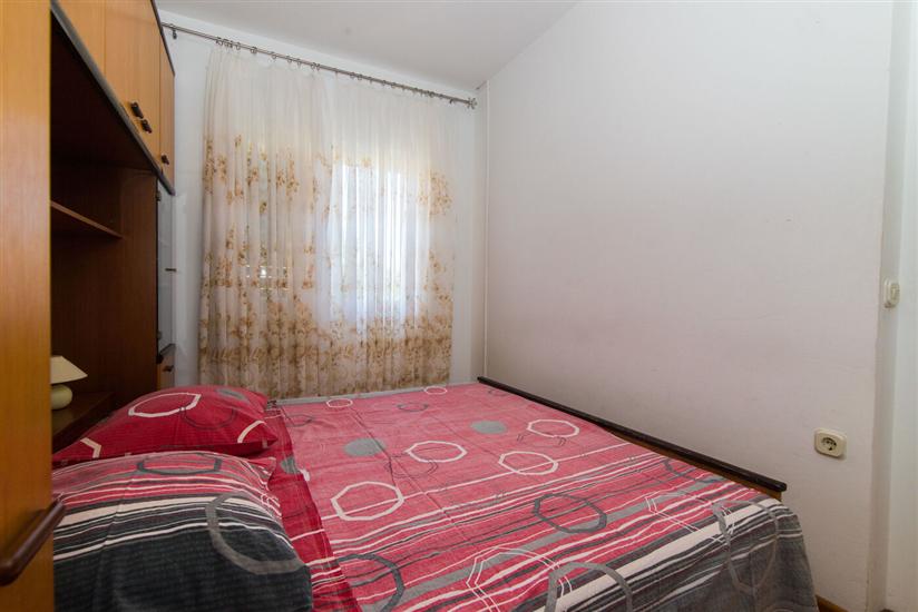 Apartment A1, for 8 persons