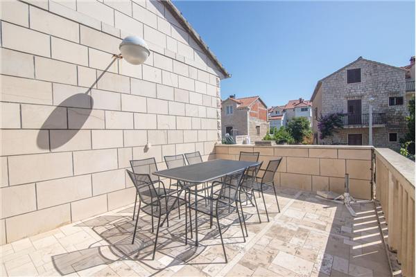 Apartment A1, for 8 persons