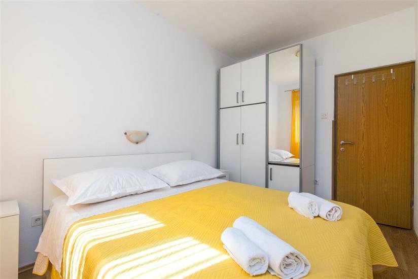 Apartment A2, for 6 persons