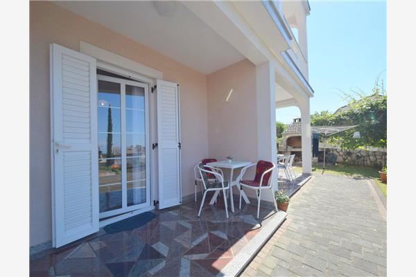 Room S1, for 2 persons