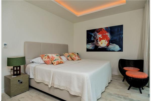 House K1, for 12 persons