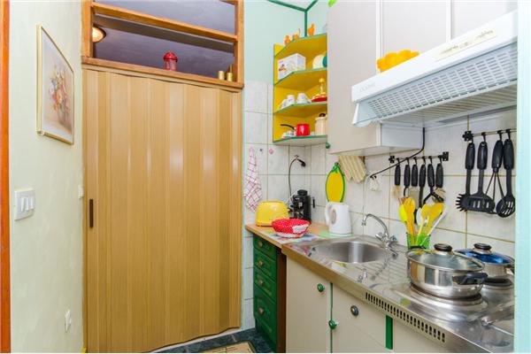 Apartment A1, for 5 persons