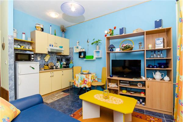 Apartment A2, for 3 persons