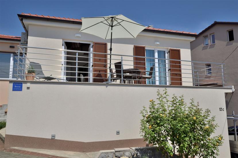 Apartment A1, for 4 persons