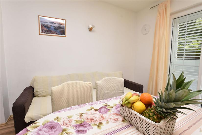 Apartment A3, for 5 persons
