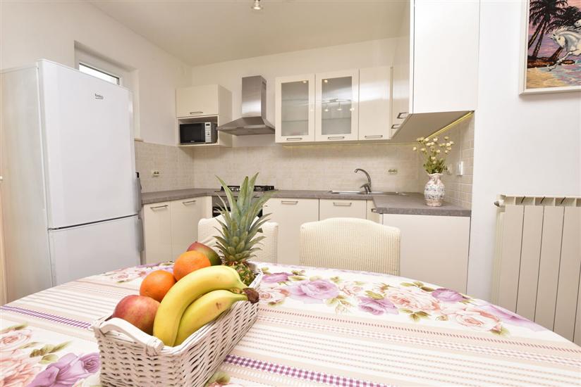 Apartment A3, for 5 persons