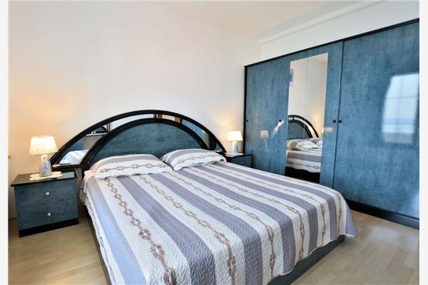 Apartment A4, for 3 persons